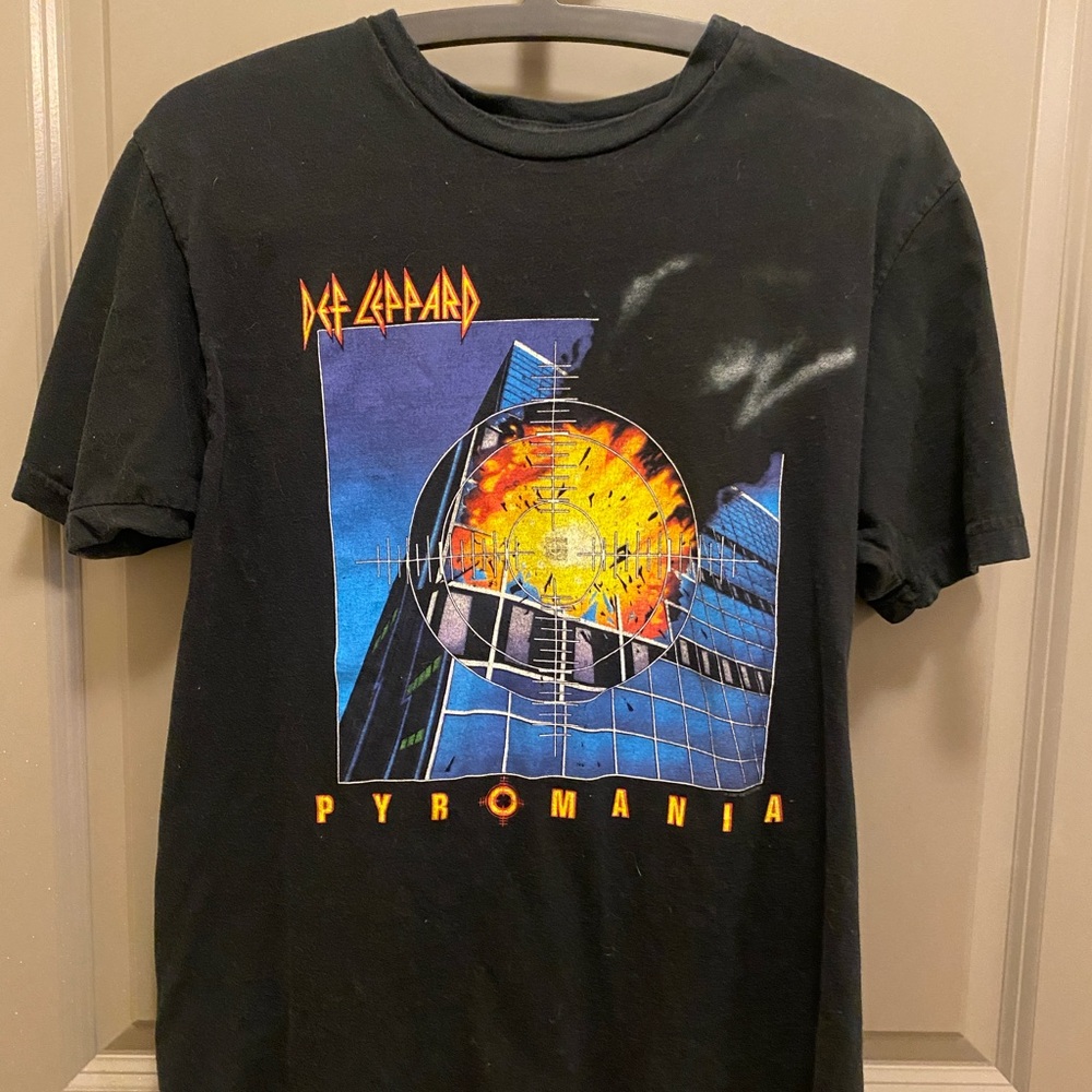 Def Leppard Pyromania Album Tee, Size L